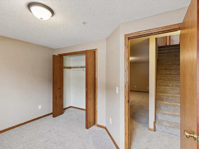 7300 Kahler Cir NE — Photo 15