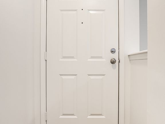 5th image of 3347 Mechanicsburg Dr