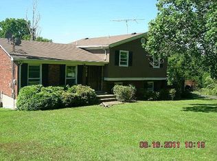 3514 Arrowwood Ct, La Grange, KY 40031