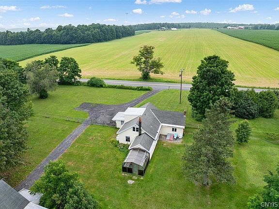 3rd image of 6356 Knoxboro Rd