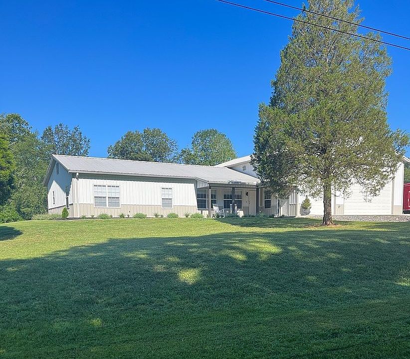 1st image of 45 Hickory Cir