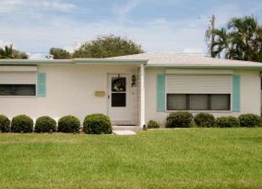 2nd image of 105 Sea Park Blvd