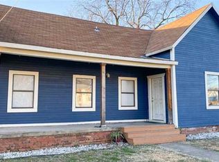 109 E St NE, Ardmore, OK 73401