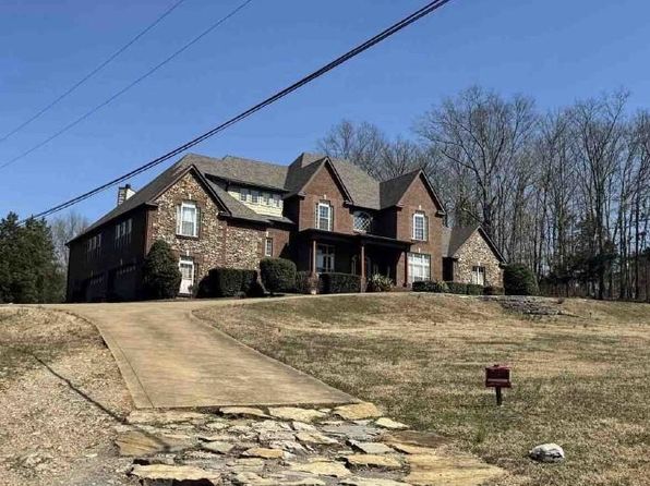 560 Needmore Rd, Old Hickory, TN 37138