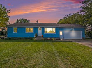 756 Kingsbury St NW, Grand Rapids, MI