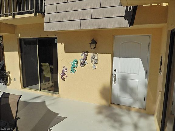5th image of 5552 Woodrose Ct APT 1