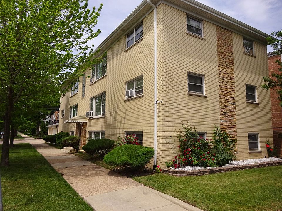 1st image of 5600 W Berenice Ave #G