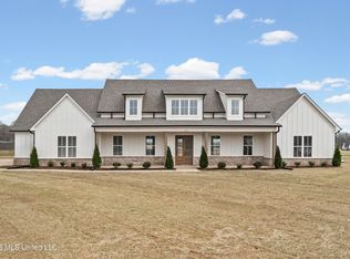 5112 Grays Valley Dr, Hernando, MS 38632