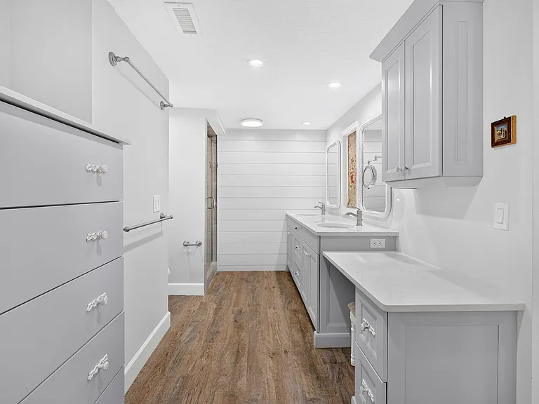 6202 Masters Blvd — Photo 19