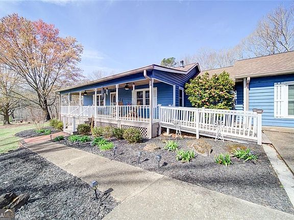 2nd image of 1268 Riverbend Rd