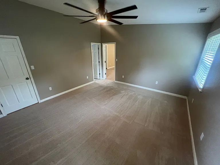 421 Brian Ave — Photo 9
