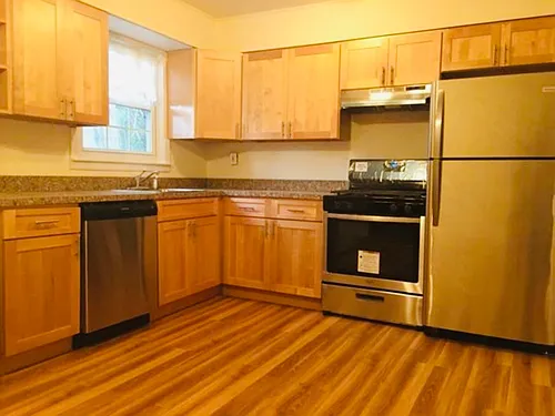 12 Valentine Ave #4 Photo 1