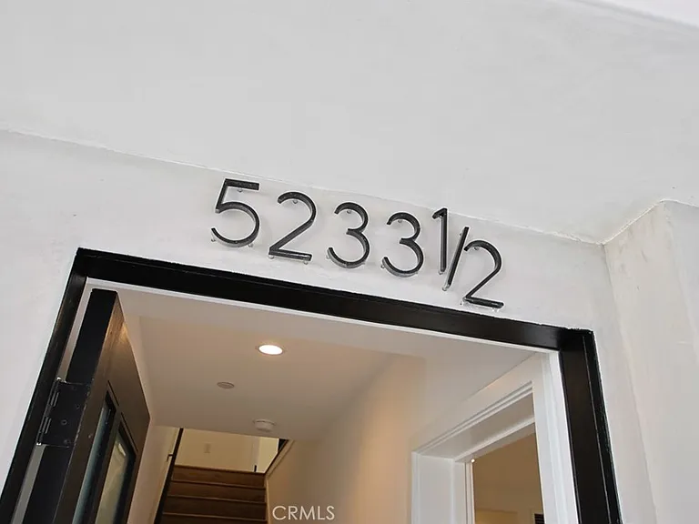 5235 Satsuma Ave — Photo 6