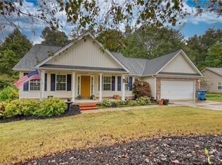 1127 Bradford Park Dr, Auburn, GA 30011