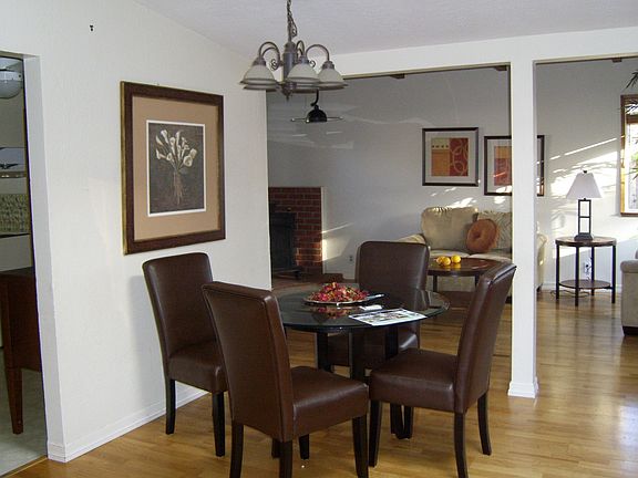 3rd image of 13534 Holiday Dr