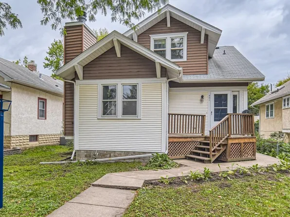 901 21st Ave SE, Minneapolis, MN 55414