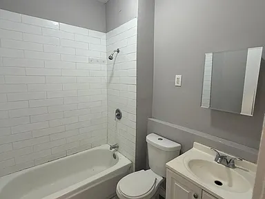56 N 18th St #2 — photo 5 of 5