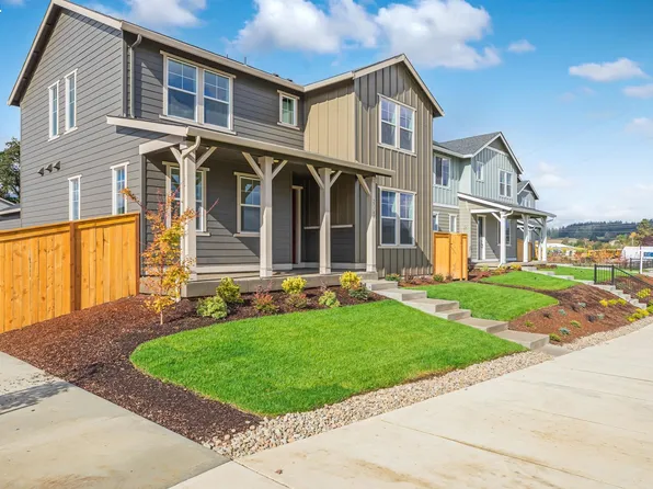 27180 SW Trillium Ln, Wilsonville, OR 97070
