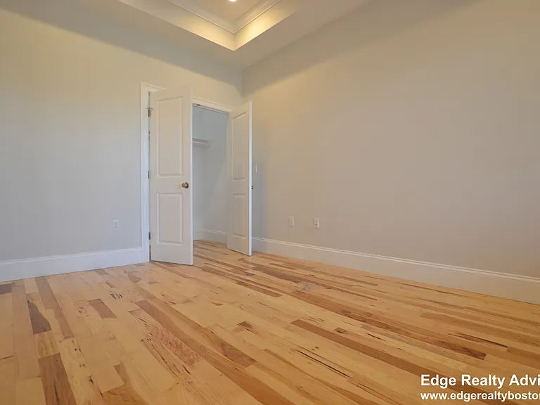 168 Bigelow St #1 — Photo 13