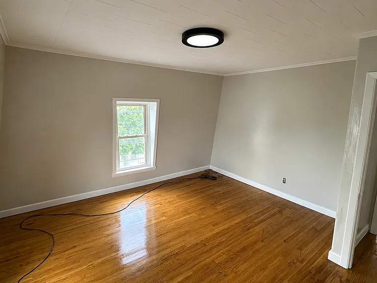 3 Forest St #3 — Photo 10