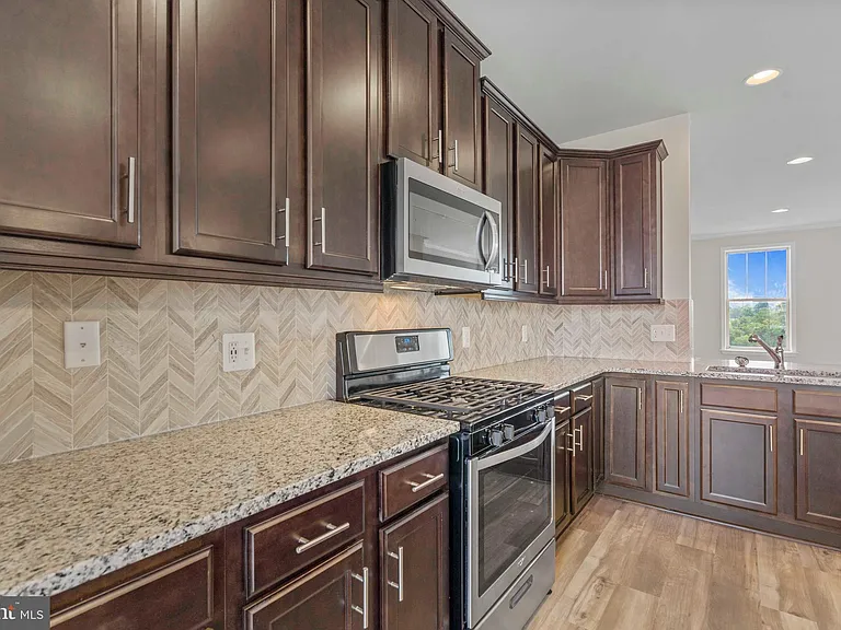 5907 Garden Walk Dr — Photo 15