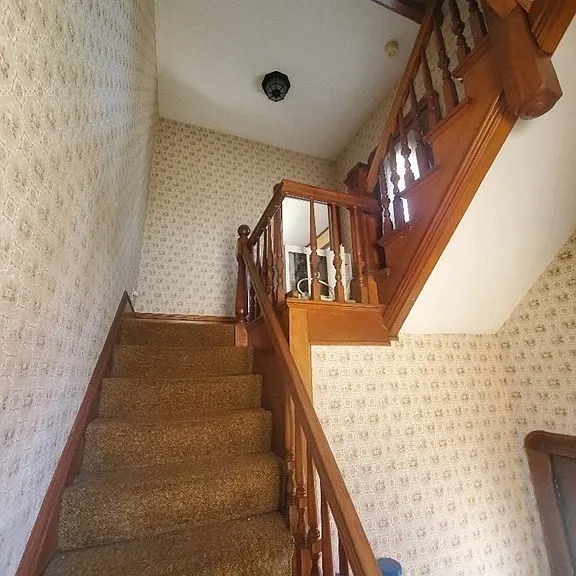 547 Robeson St #2 — Photo 18