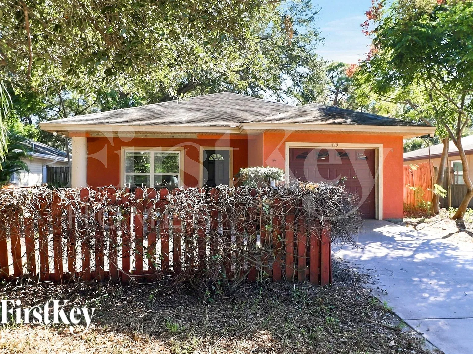 4 bed, 2.0 bath, 1618 sqft, $2,515 — Photo 1
