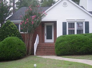 90 N Lake Pointe Dr, Columbia, SC 29229