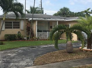 3250 N Buchanan St, Hollywood, FL 33021