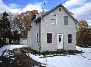 115 Clinton Ave, Warwick, RI 02886