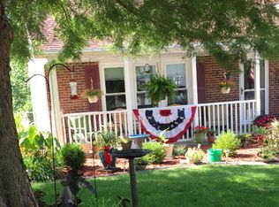 8 Lori Cir, Dearborn, MO 64439