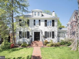 3919 Oliver St, Chevy Chase, MD 20815