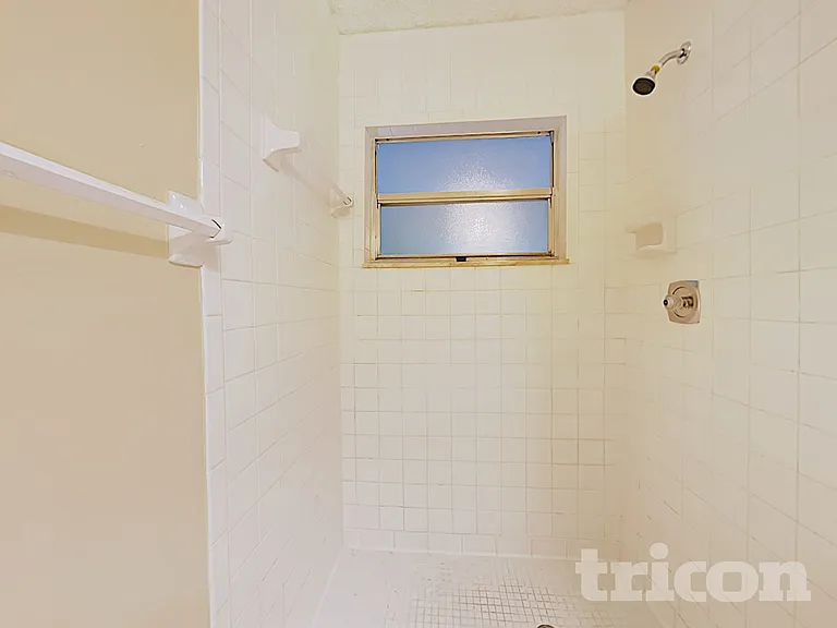 4348 Black Fox Dr — Photo 27
