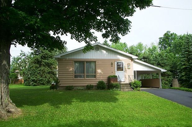 1st image of 28 Avalon Blvd