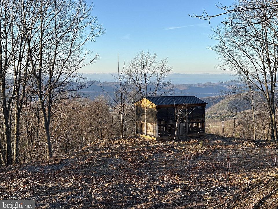 1st image of 343 Ashton Woods Dr