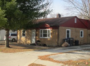 1303 Carver Dr, Champaign, IL
