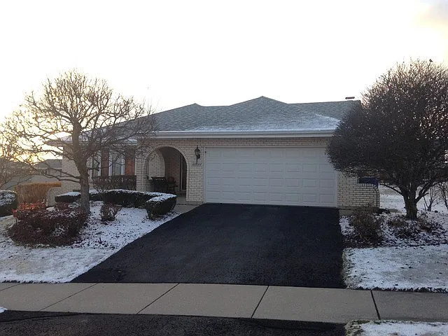 13754 McCabe Dr photo 1