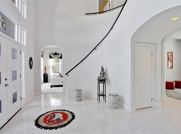 2nd image of 5 Grand Cypress Ct