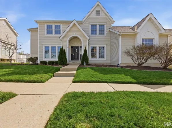 792 Thunder Hill Dr, O'Fallon, MO 63368