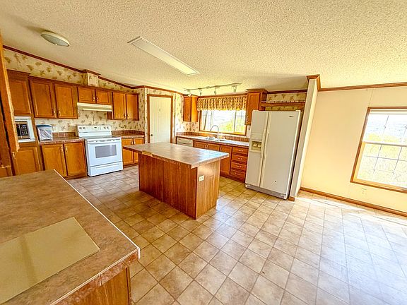 5th image of 7382 Flatridge Rd