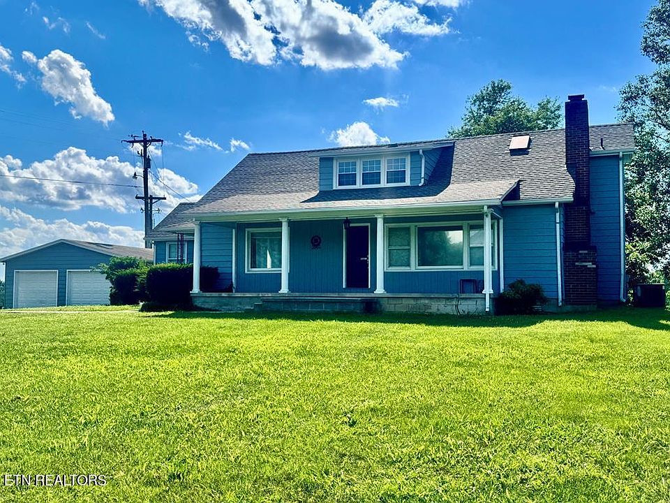 1st image of 165 Fox Ln
