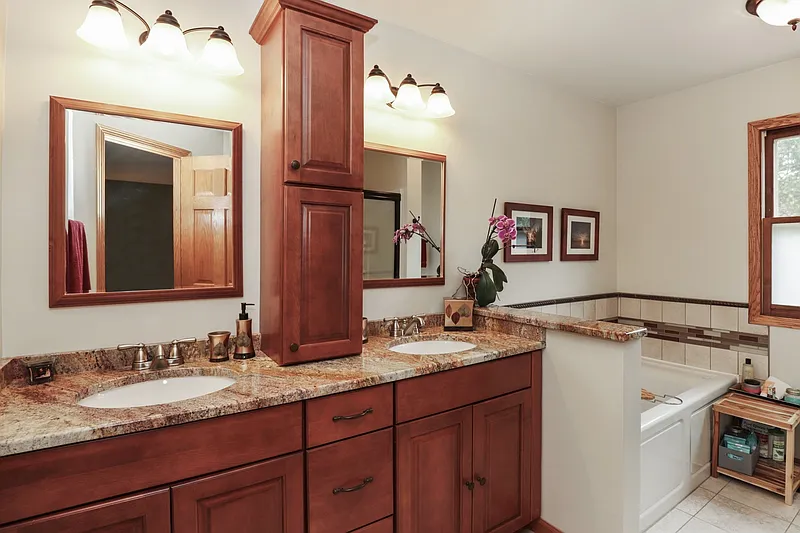 Thumbnail 12