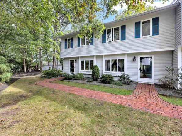 174 Lowell Road #E49, Mashpee, MA 02649