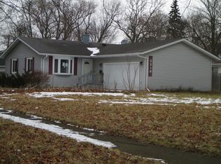 2216 Salem Blvd, Zion, IL 60099