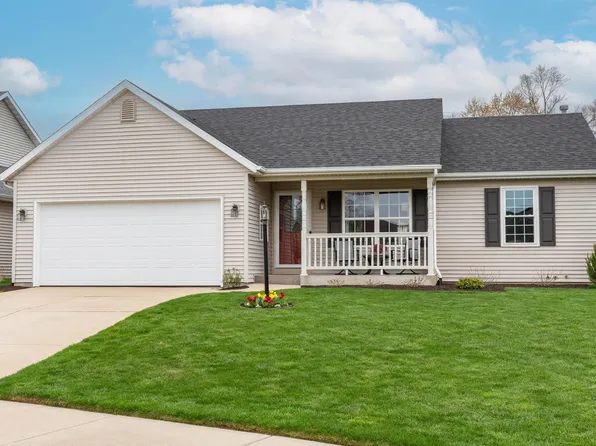 3221 Field Gate Dr, South Bend, IN 46628