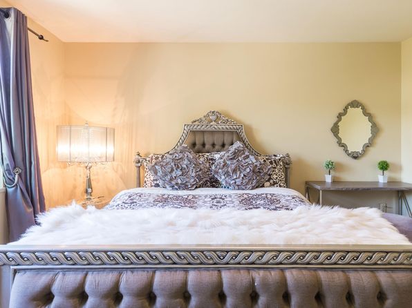 6 bedroom rental in Vancouver — photo 42