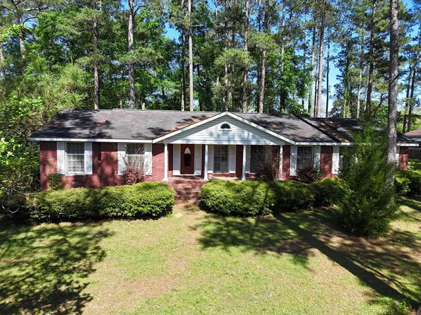 1275 Platt Ave SE, Cairo, GA 39828