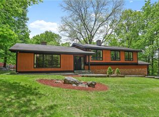 22 Hickory Pass, Bedford, NY 10506