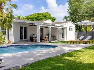 Carole Helms Manor, Miami, FL 33143