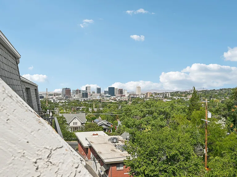 350 S Elizabeth St #15 — Photo 16